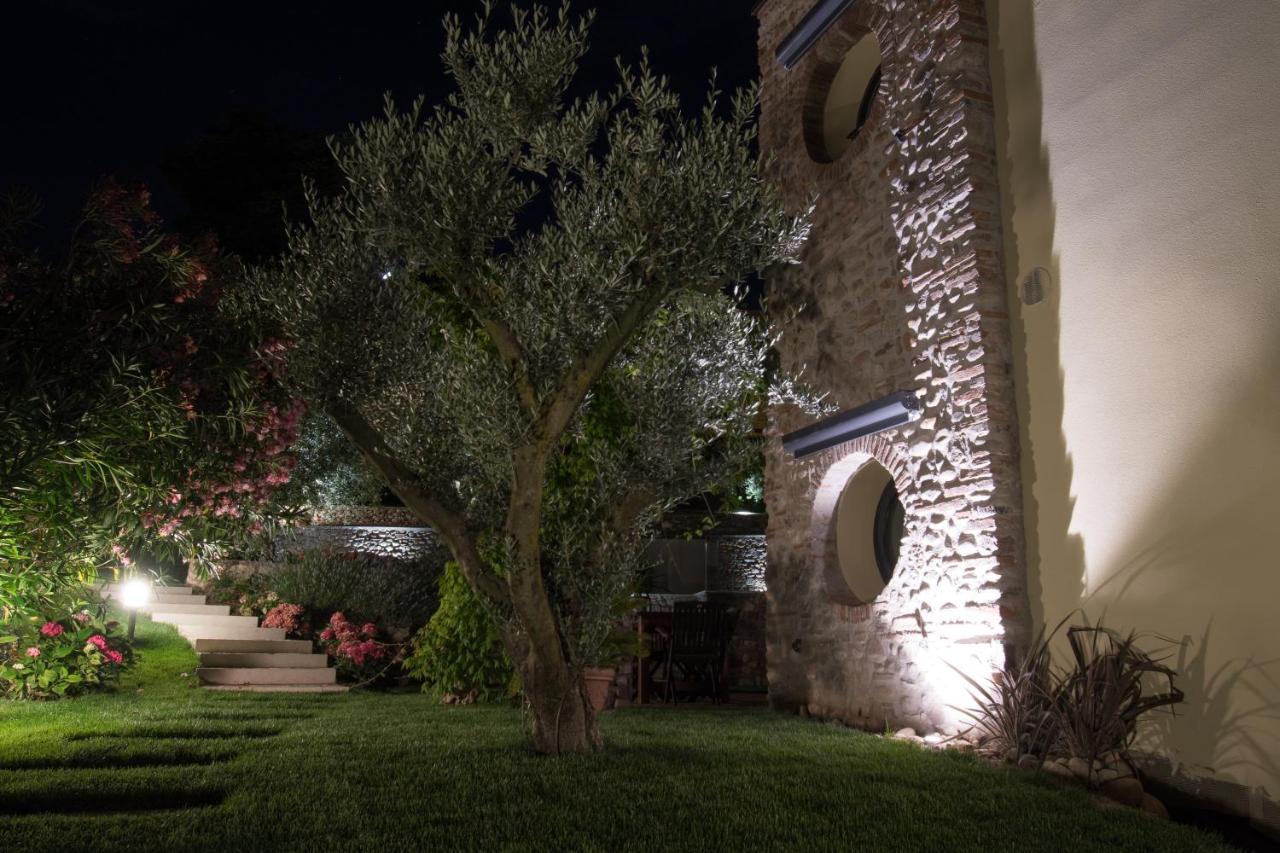 Sesto Armonico B&B Palazzolo  Екстериор снимка